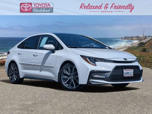 Used 2021 Toyota Corolla SE w/ SE Premium Package FWD image 1