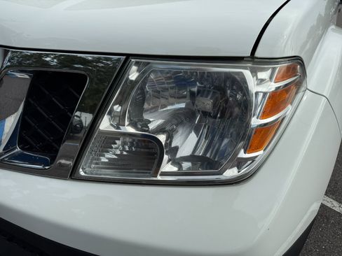 Used 2019 Nissan Frontier S image 10