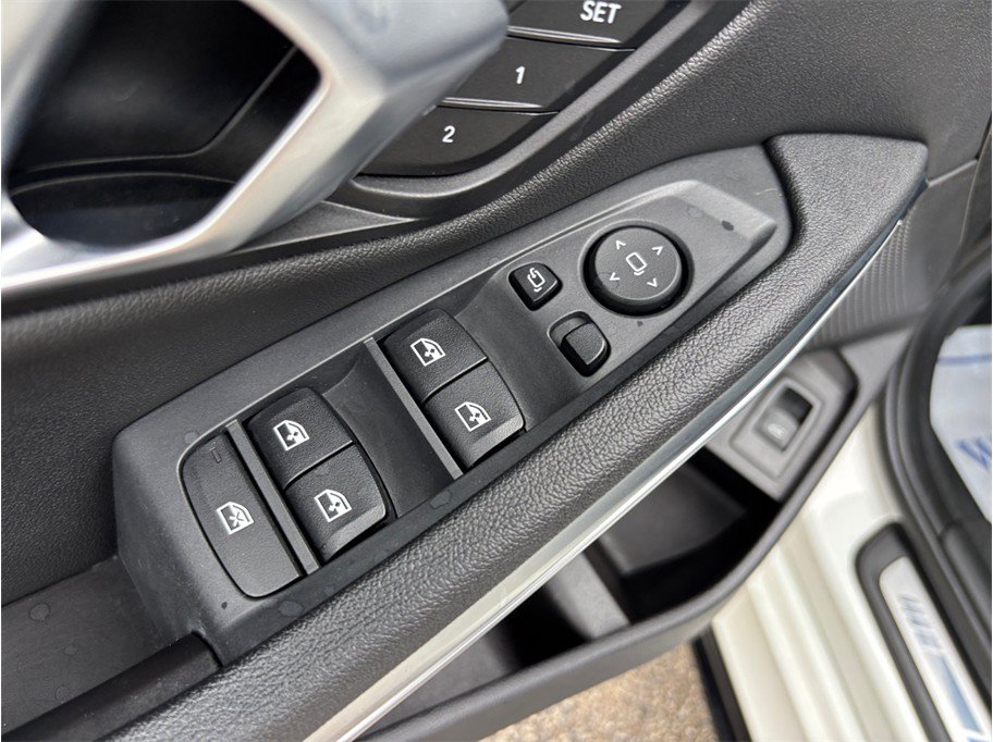 Used 2021 BMW M340i RWD image 22