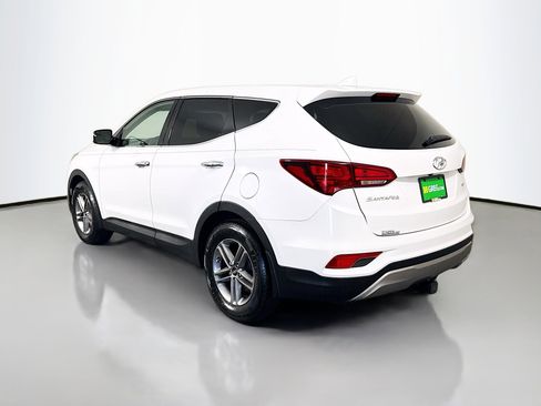 Used 2017 Hyundai Santa Fe Sport image 7