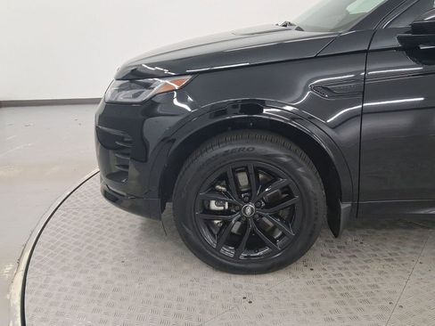 Used 2025 Land Rover Discovery Sport Dynamic SE image 11