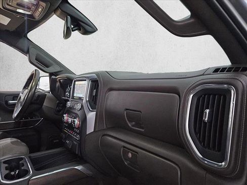 Used 2020 GMC Sierra 1500 SLT image 24