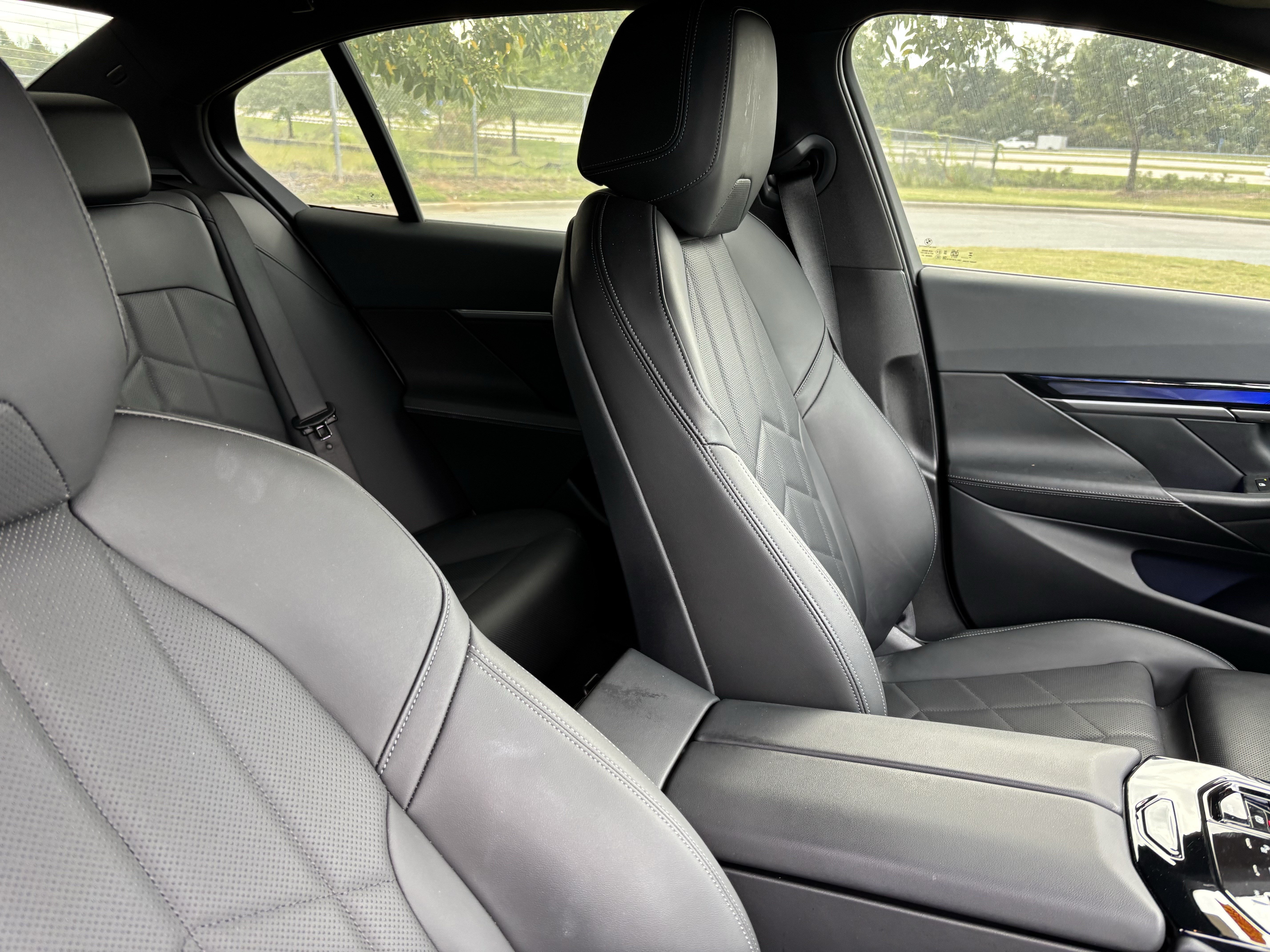 Certified 2024 BMW i5 eDrive40i w/ M Sport Package RWD image 35
