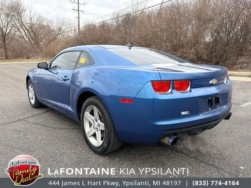 Used 2010 Chevrolet Camaro LT w/ Silver Stripe Package image 3