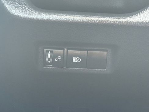 Used 2023 Toyota RAV4 XLE image 29