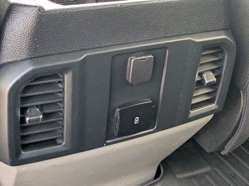 Used 2019 Ford F150 XL w/ Equipment Group 101A Mid AWD/4WD image 29