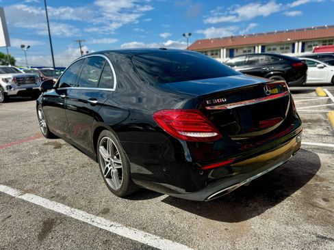 Used 2018 Mercedes-Benz E 300 w/ Premium 1 Package image 11