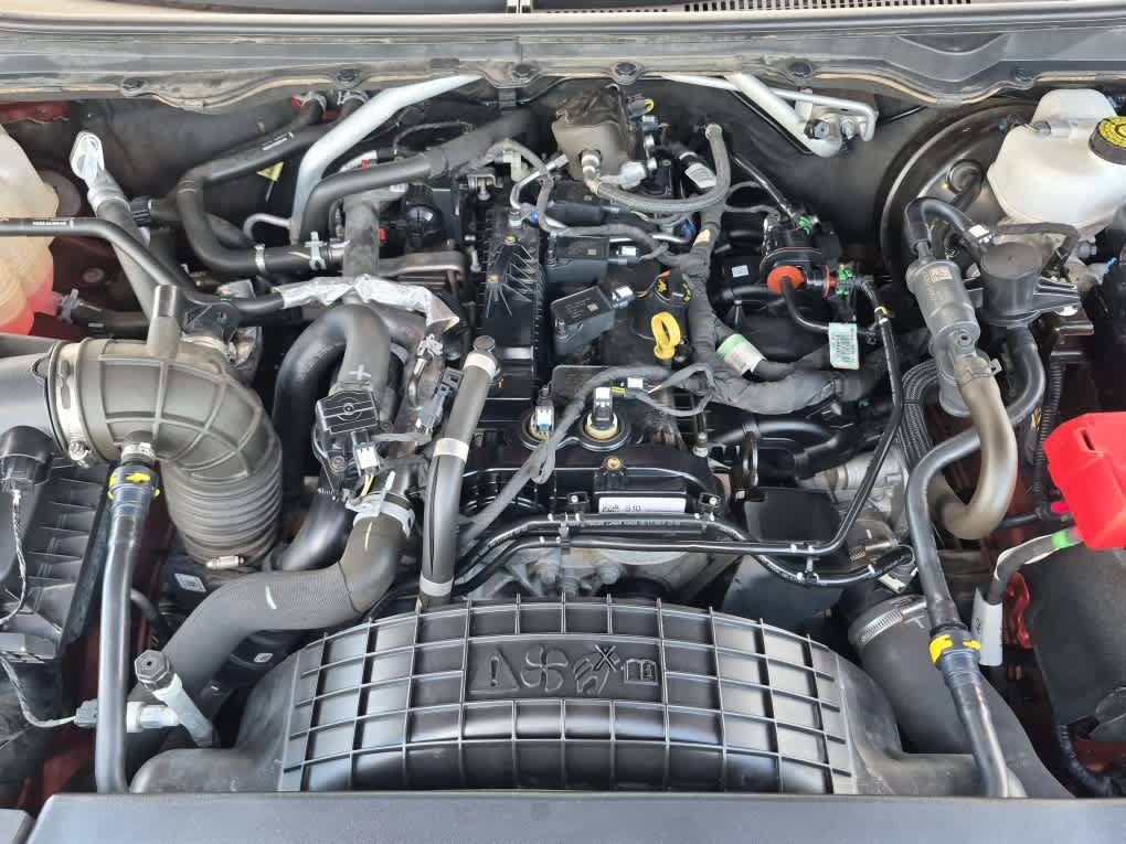Used 2019 Ford Ranger XLT w/ Equipment Group 302A Luxury AWD/4WD image 18