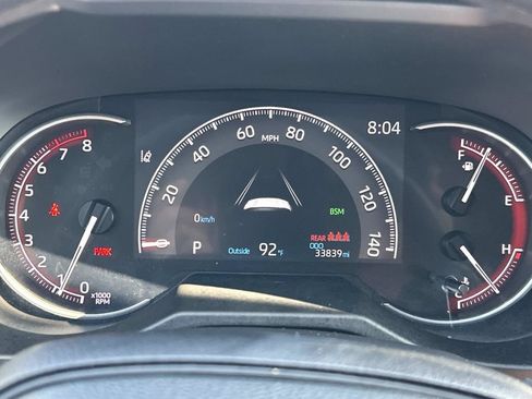 Used 2025 Toyota RAV4 XLE FWD image 28