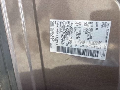 Used 2013 Nissan Pathfinder SL FWD image 13
