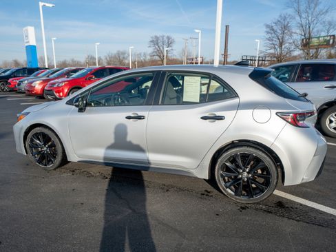 Used 2021 Toyota Corolla SE image 4