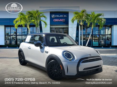 Used 2023 MINI Cooper 2-Door Hardtop image 1