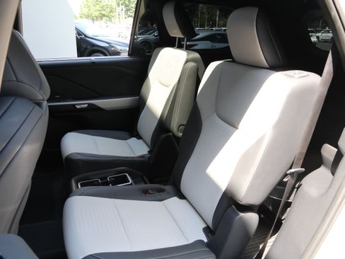 Used 2025 Lexus TX 350 AWD w/ Technology Package image 38
