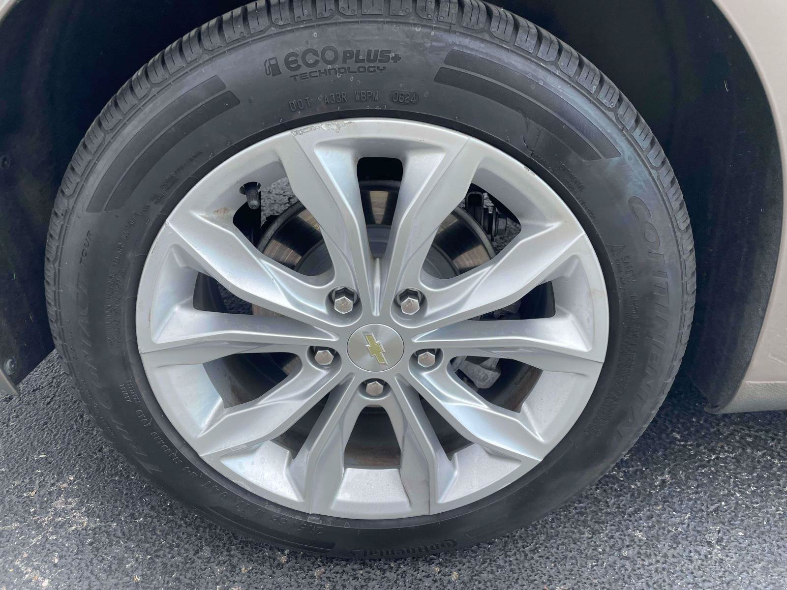 Used 2020 Chevrolet Malibu LT w/ Leather Package FWD image 11