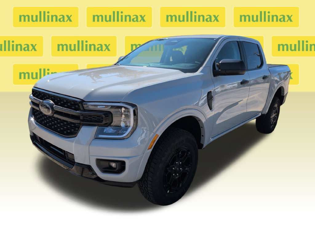 New 2026 Ford Ranger XLT w/ Black Appearance Package RWD image 12