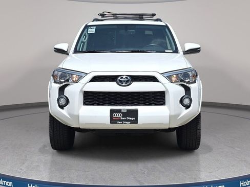 Used 2019 Toyota 4Runner SR5 Premium RWD image 3