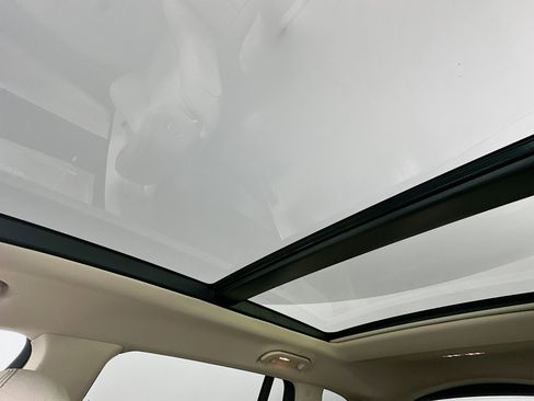 Used 2026 Mercedes-Benz GLS 450 4MATIC image 28