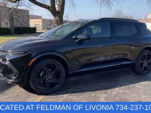 Certified 2024 Chevrolet Equinox EV RS FWD image 4