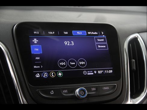 Certified 2024 Chevrolet Equinox LT FWD image 11
