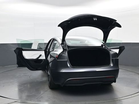 Used 2025 Tesla Model 3 Long Range image 35