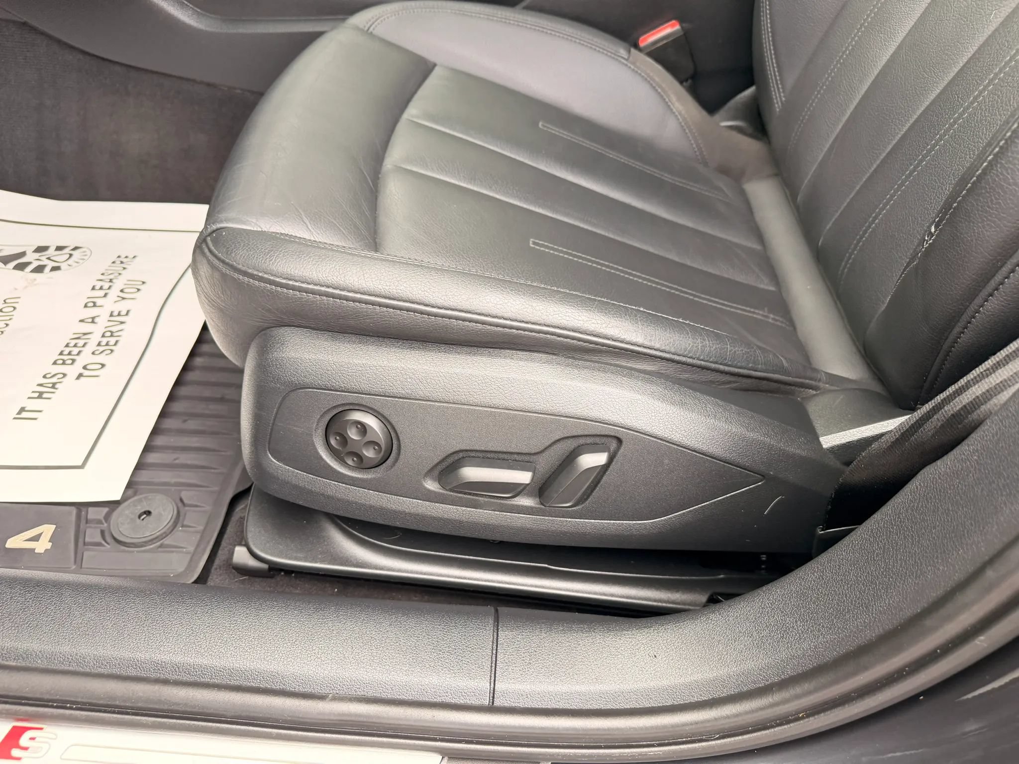 Used 2019 Audi A4 2.0T Premium w/ Convenience Package AWD/4WD image 14