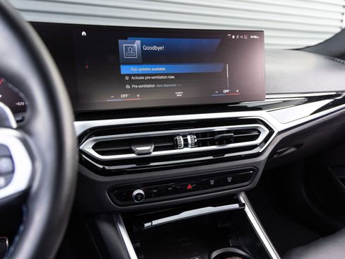 Used 2024 BMW M2 w/ Lighting Package image 13