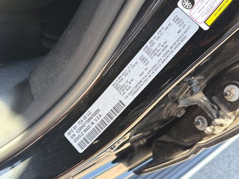 Used 2021 RAM 1500 Big Horn RWD image 34