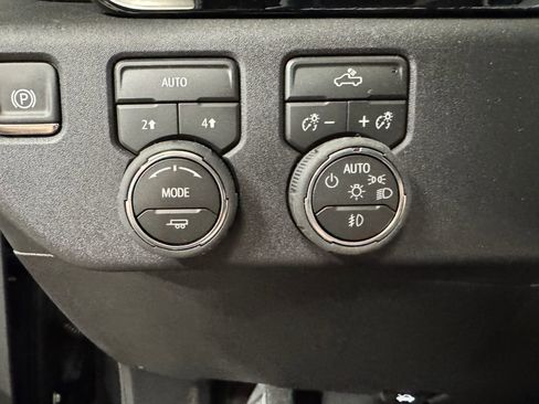 New 2026 Chevrolet Silverado 1500 RST w/ RST Select Package AWD/4WD image 19