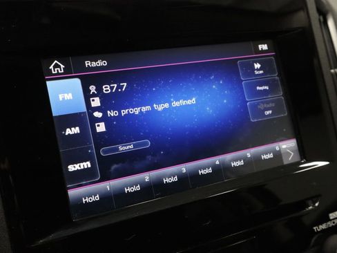 Used 2023 Subaru Crosstrek 2.0i Premium image 2