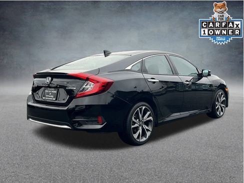 Used 2020 Honda Civic Touring image 9