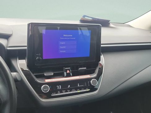 Certified 2025 Toyota Corolla LE w/ Convenience Package FWD image 14