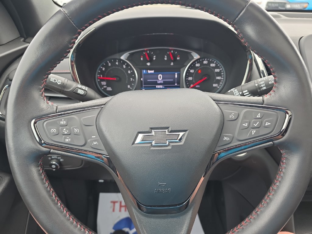 Used 2022 Chevrolet Equinox RS w/ LPO, Floor Liner Package FWD image 15