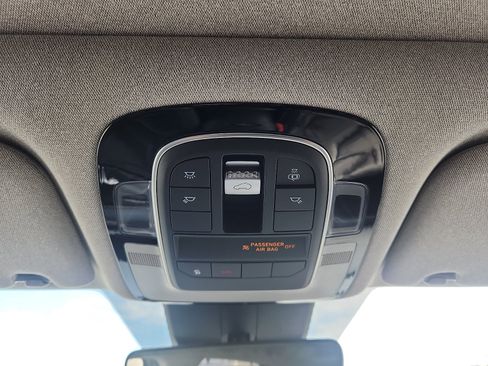 Used 2021 Hyundai Santa Fe Limited AWD/4WD image 20