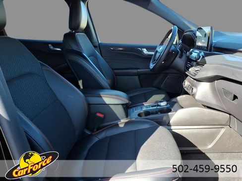 Used 2025 Ford Escape ST-Line w/ Equipment Group 301A image 13