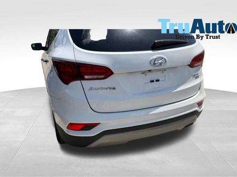 Used 2017 Hyundai Santa Fe Sport AWD/4WD image 4