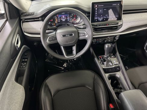 Used 2022 Jeep Compass Latitude AWD/4WD image 20