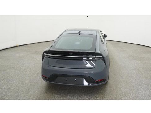 New 2026 Toyota Prius Plug-In Hybrid FWD image 7