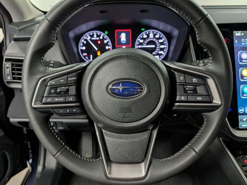 Used 2025 Subaru Outback Premium image 16