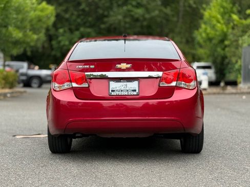 Used 2014 Chevrolet Cruze Diesel FWD image 4