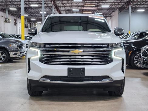 Used 2024 Chevrolet Tahoe Premier AWD/4WD image 2