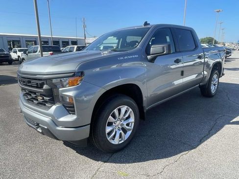 New 2026 Chevrolet Silverado 1500 Custom RWD image 7