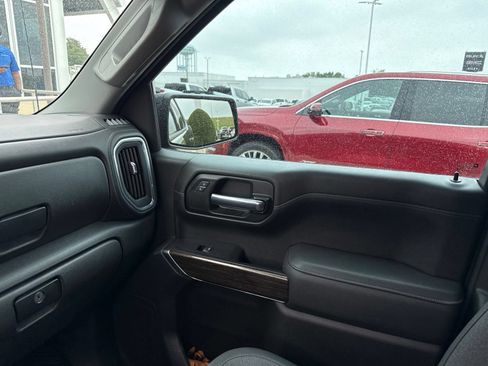 Used 2021 GMC Sierra 1500 Elevation RWD image 29