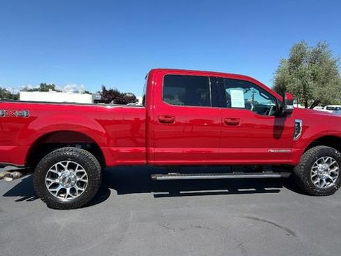 Used 2022 Ford F250 Lariat AWD/4WD image 3