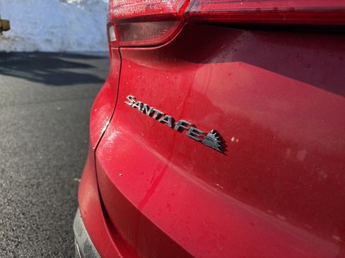 Used 2023 Hyundai Santa Fe SEL image 32