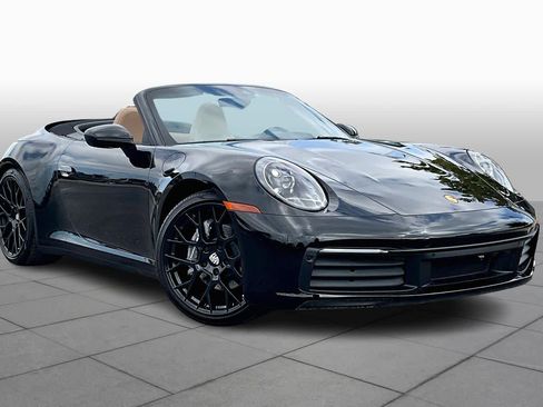Used 2022 Porsche 911 Carrera image 2