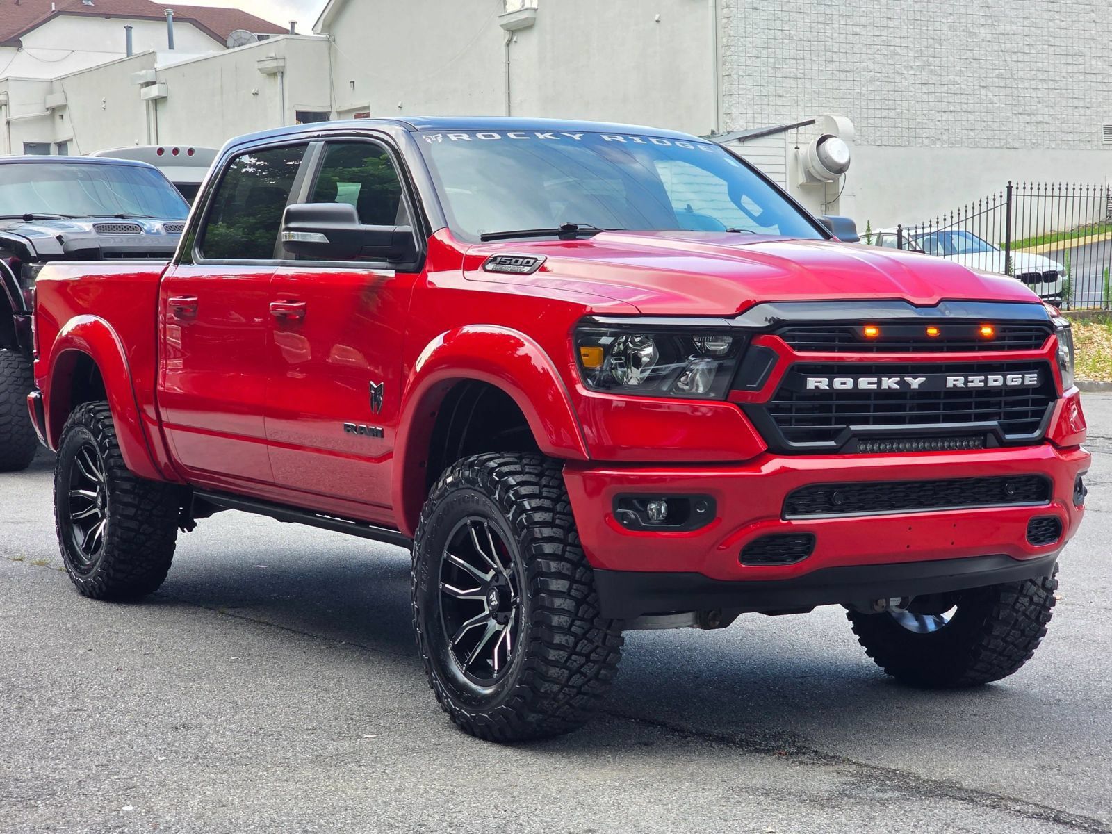 Used 2022 RAM 1500 Big Horn AWD/4WD image 9