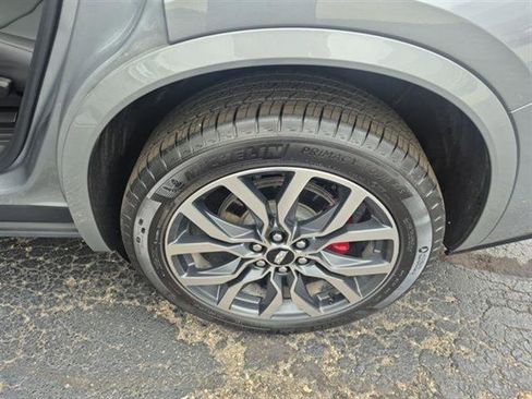 Used 2024 Cadillac XT6 Sport image 50