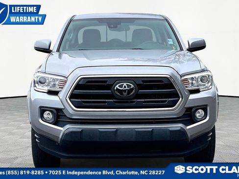 Used 2019 Toyota Tacoma SR5 image 2