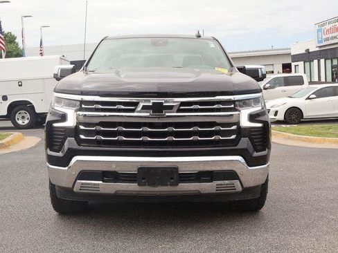 Used 2024 Chevrolet Silverado 1500 LTZ AWD/4WD image 2