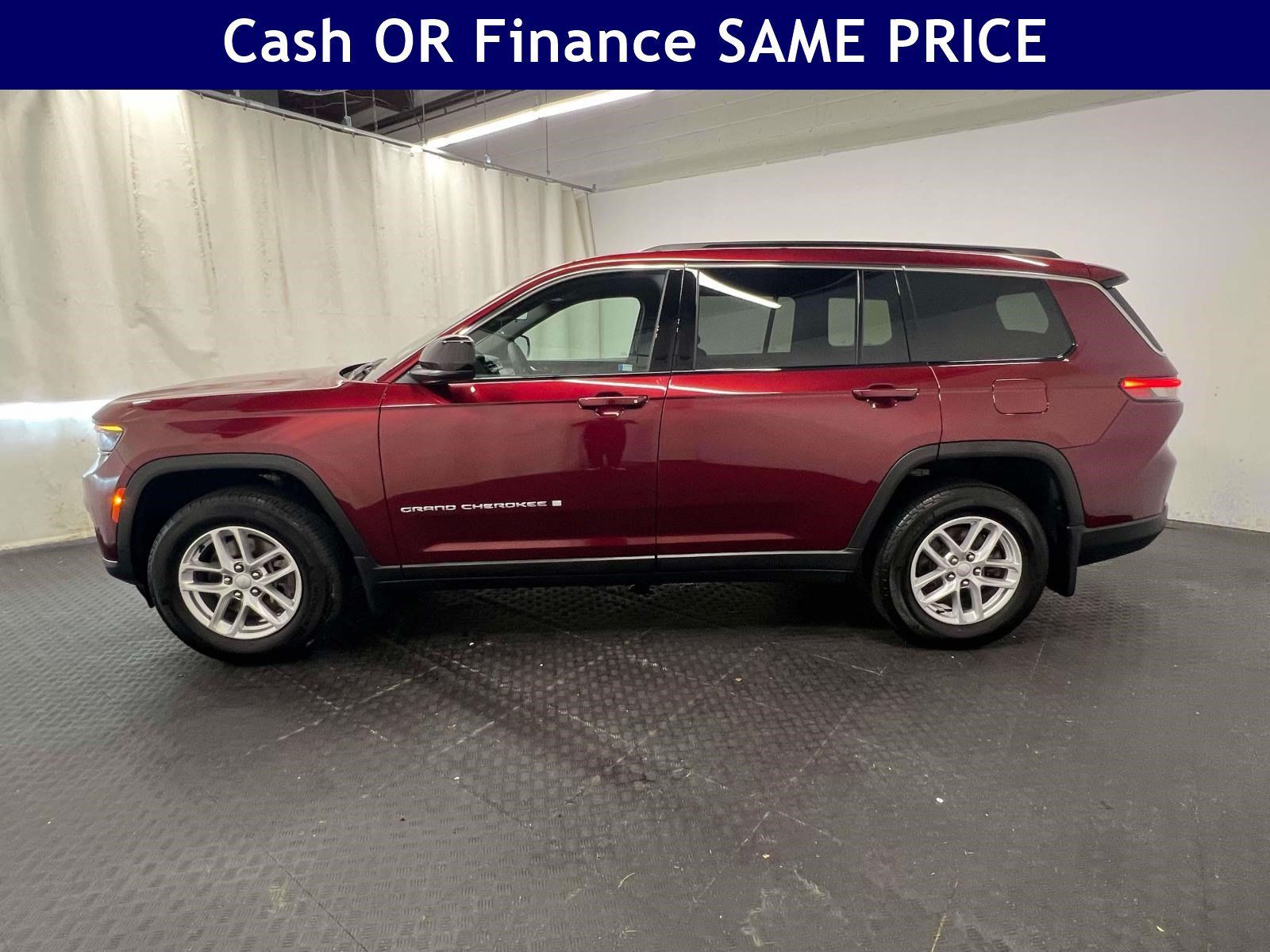 Used 2025 Jeep Grand Cherokee L Laredo w/ Luxury Tech Group I AWD/4WD image 9